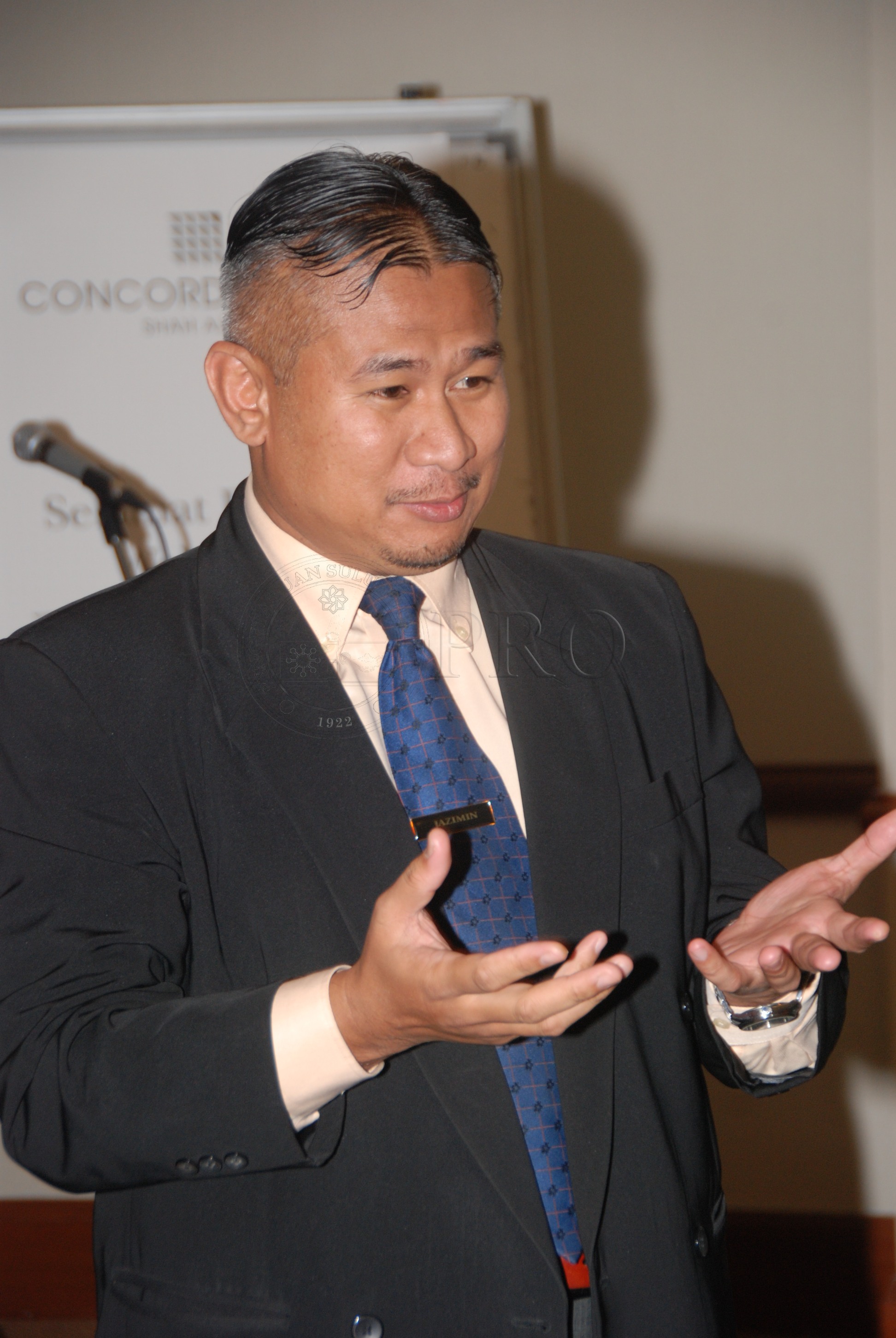 PRO 12 120 upi DSC 6066